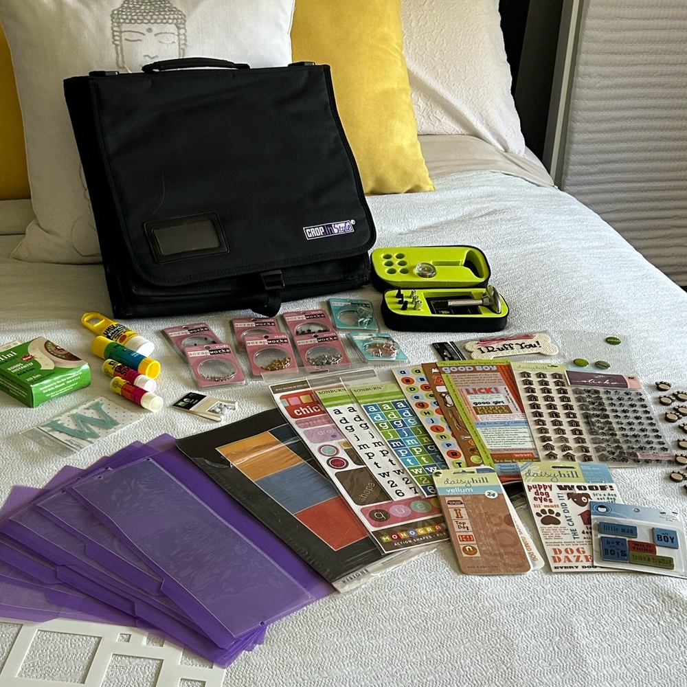 Crafting Essentials Kit - Picture 3 of 16